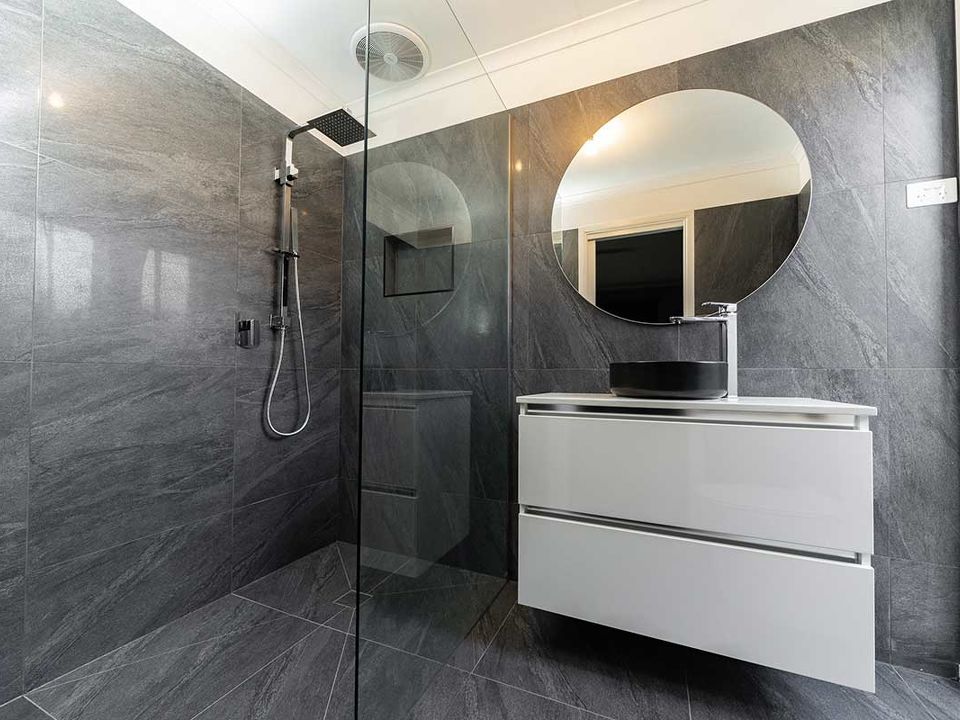 Transform Your Bathroom with Stunning Tile Designs: A Step-by-Step Guide to Achieving a Perfect Look